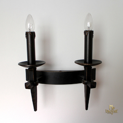 Historické nástenné svietidlo ANTIK - ručne kovaná 2-sviečková lampa